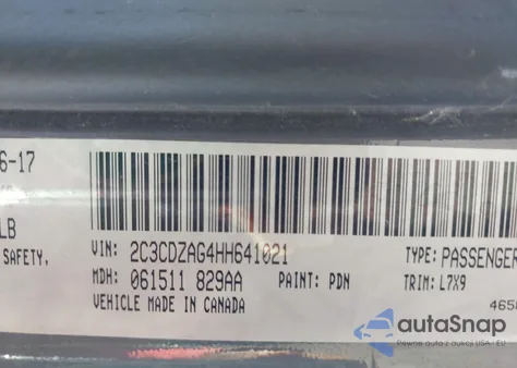 2017 Dodge Challenger Sxt z USA, uszkodzony, nr VIN 2C3CDZAG4HH641021